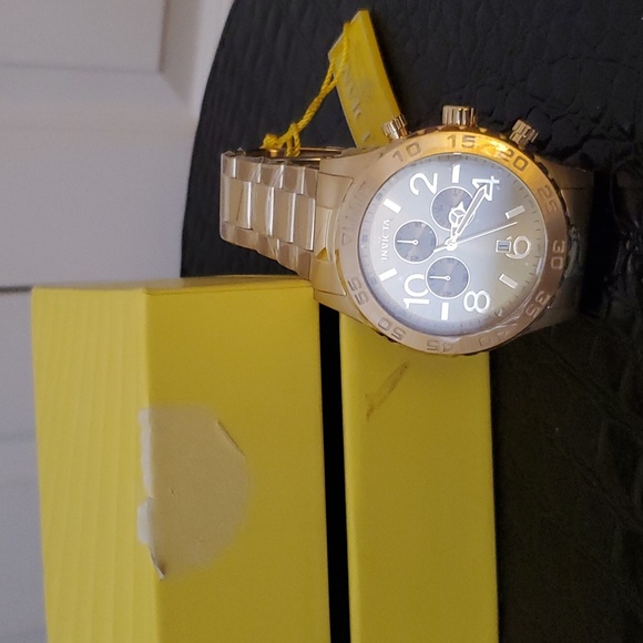 Invicta Men's 1270 Specialty Chronograph Gold Dial 18k Gold Ion-Plated Stainless - Picture 9 of 11